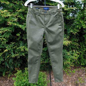 Talbots Petite Simply Flattering 5-Pocket Olive Jegging Jeans